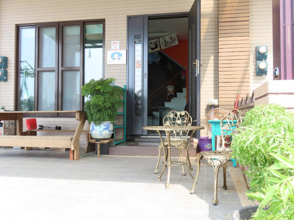 Bed and Breakfast No.1 Shelter Тоучэн Экстерьер фото
